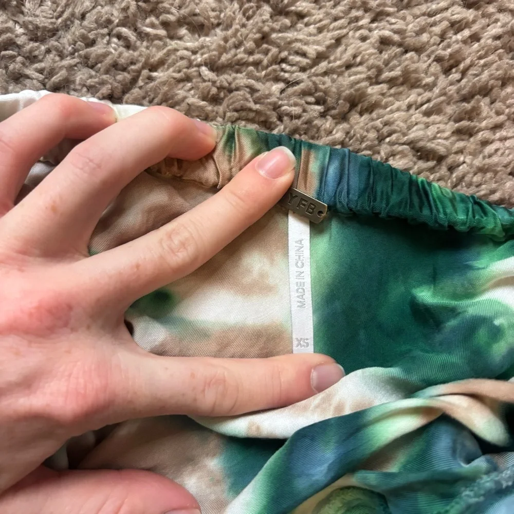 YFB silk satin tie dye Matching set green gold vacation resort style set